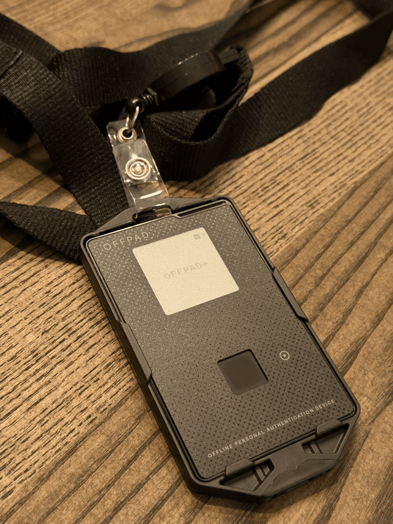 OFFPAD+ avec lanière